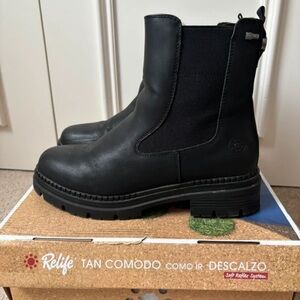 Black Ankle Boots for Women